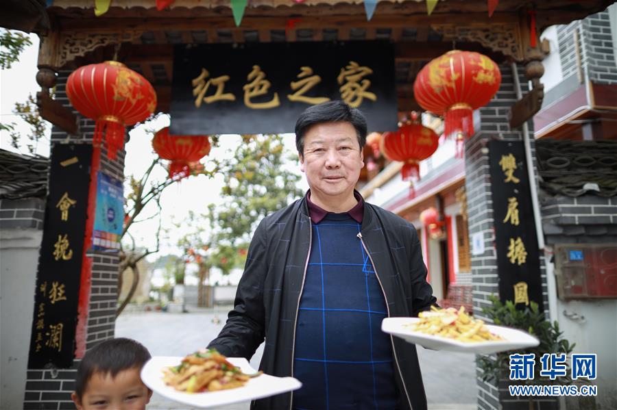 （新華全媒頭條·小康圓夢·圖文互動(dòng)）（12）恢宏史詩耀千秋——寫在中國共產(chǎn)黨帶領(lǐng)中國人民全面建成小康社會之際