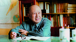錢學(xué)森：我姓錢，但不愛錢