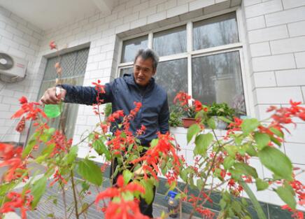 貧困縣全部摘帽是否意味脫貧攻堅目標(biāo)任務(wù)完成？