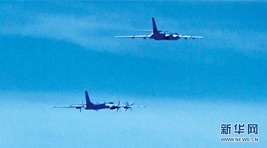 （新華全媒頭條·人民空軍70年·圖文互動）（9）陽光照耀奮飛的航程——黨中央、中央軍委和習主席關心人民空軍建設發(fā)展紀實
