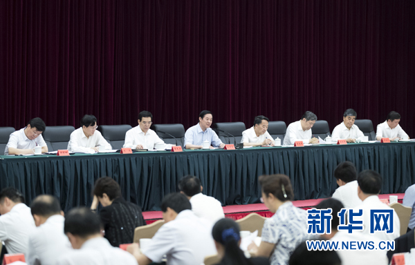 7月12日，中共中央政治局委員、中央書記處書記、中宣部部長(zhǎng)劉奇葆在北京出席全國(guó)出版工作會(huì)議。 新華社記者 丁海濤 攝