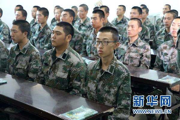 （十九大時(shí)光·圖文互動(dòng)）（1）青春，在夢(mèng)想的引領(lǐng)下飛揚(yáng)——來(lái)自基層蹲點(diǎn)現(xiàn)場(chǎng)的報(bào)道