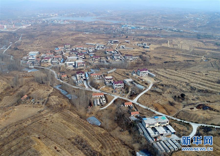 （在習近平新時代中國特色社會主義思想指引下——新時代新氣象新作為·四好農村路·圖文互動）（1）路通 民富 心齊——農村道路升級激發(fā)基層向心力
