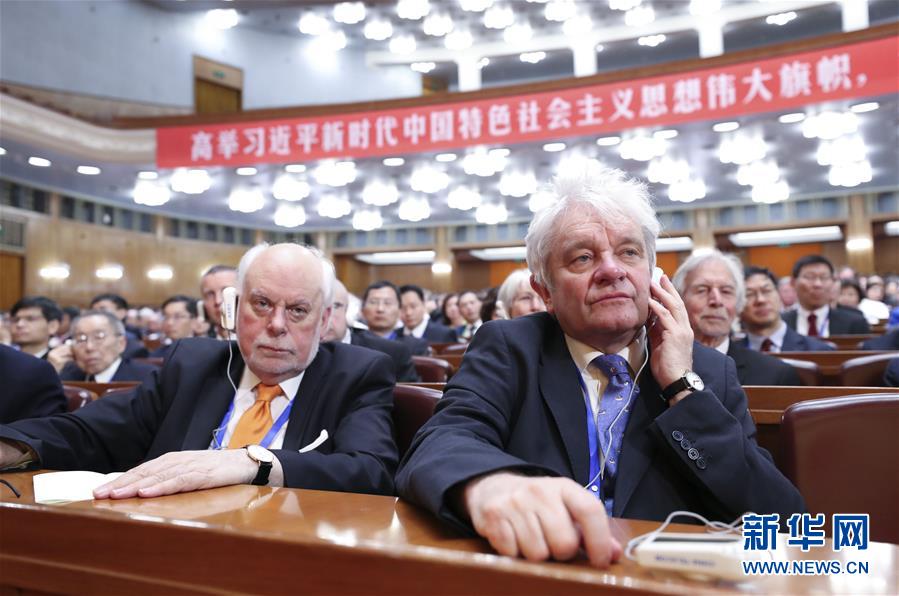（新華全媒頭條·圖文互動）（3）向著建設(shè)世界科技強國的偉大目標奮勇前進！——習(xí)近平總書記在兩院院士大會上的重要講話引起熱烈反響之一 