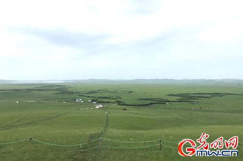 【新時(shí)代·幸福美麗新邊疆】昔日紅色精神流入血脈 今朝邊疆處處開遍幸福花