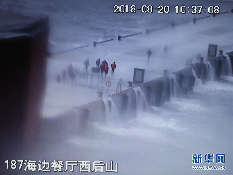（圖文互動(dòng)）（2）“隨時(shí)準(zhǔn)備為黨和人民犧牲一切”——追記為保護(hù)國(guó)家某重點(diǎn)試驗(yàn)平臺(tái)壯烈犧牲的3位勇士黃群、宋月才、姜開(kāi)斌