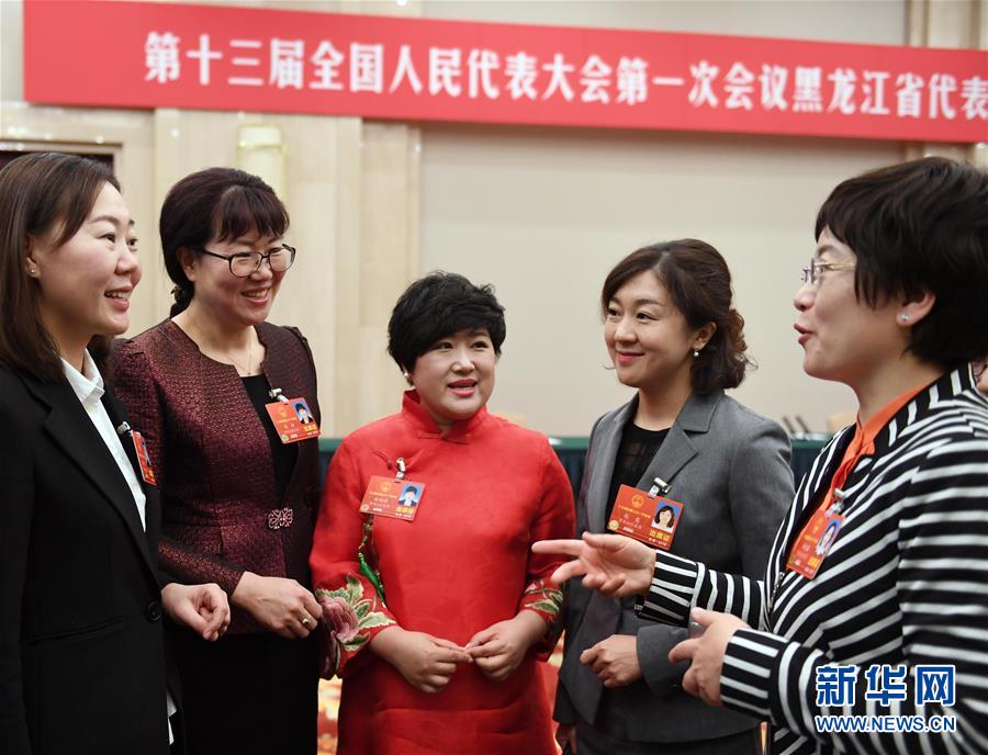 （兩會(huì)·基層代表履職故事）（2）全國(guó)人大代表孫艷玲：做好非遺事業(yè)，讓古老技藝活起來(lái)