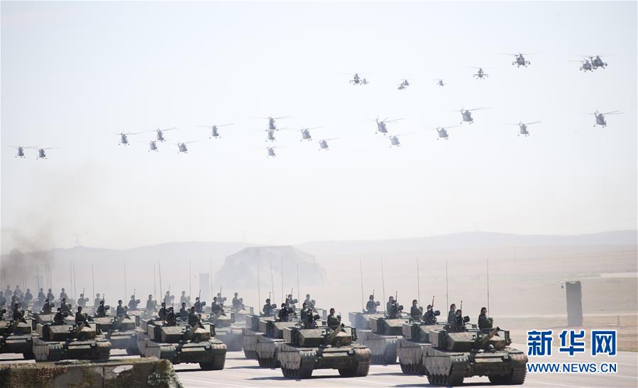 （新華全媒頭條·強軍思想引領(lǐng)新征程·圖文互動）（6）那一刻，我們光榮接受檢閱