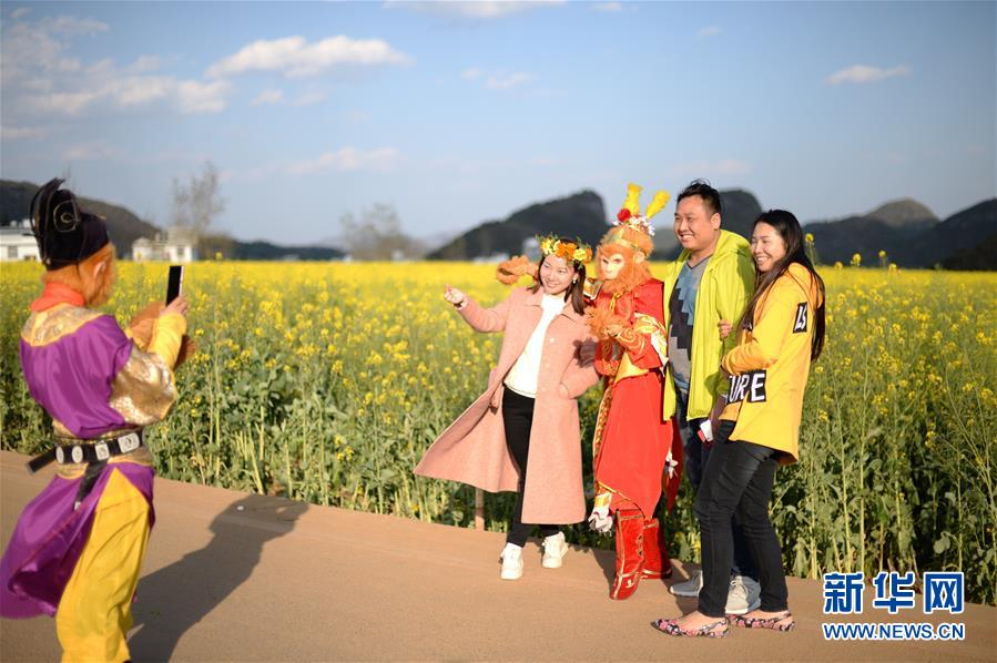 （在習(xí)近平新時(shí)代中國(guó)特色社會(huì)主義思想指引下——新時(shí)代新作為新篇章·圖文互動(dòng)）（3）高原春來早 云嶺開新篇 
