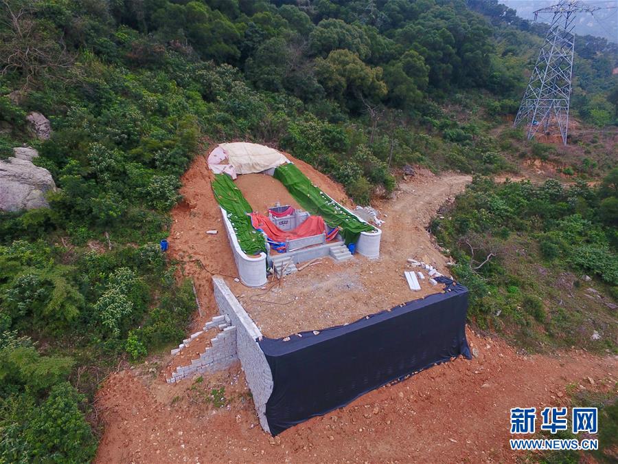 （新華視點(diǎn)·圖文互動）（4）福州沿海：密林深處、水庫旁邊，大片豪華活人墓偷偷建造……