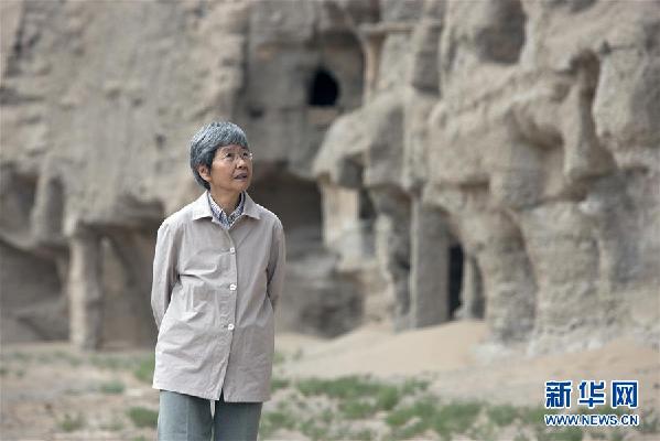 (愛國(guó)情 奮斗者·圖文互動(dòng))(2)似水如沙久相伴——記敦煌研究院名譽(yù)院長(zhǎng)樊錦詩
