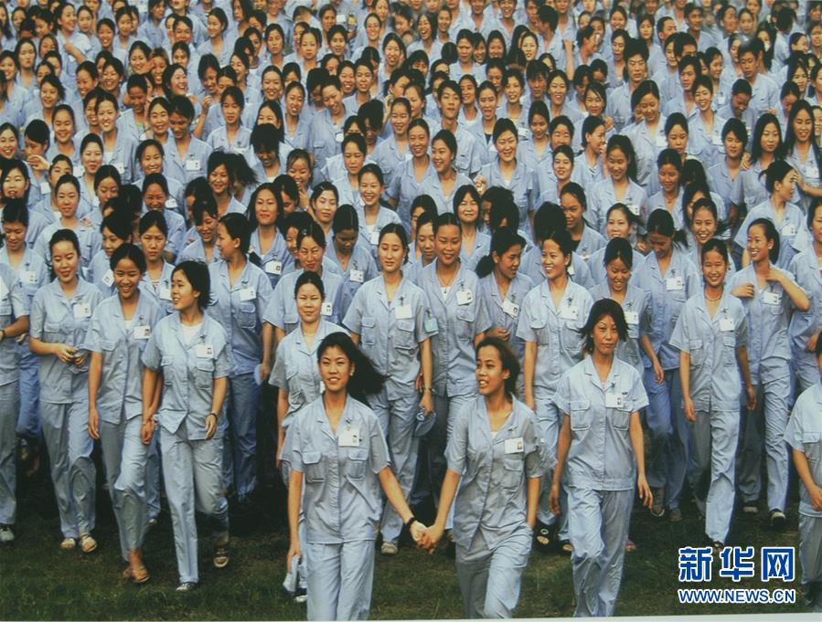 （新華全媒頭條·圖文互動）（1）億萬人民的奮斗史詩——獻(xiàn)給共和國70年光輝歷史的創(chuàng)造者
