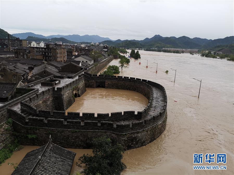 （關(guān)注“利奇馬”·圖文互動(dòng)）（3）古城洪災(zāi) 八方馳援——洪水災(zāi)害下的浙江臨?，F(xiàn)場(chǎng)目擊