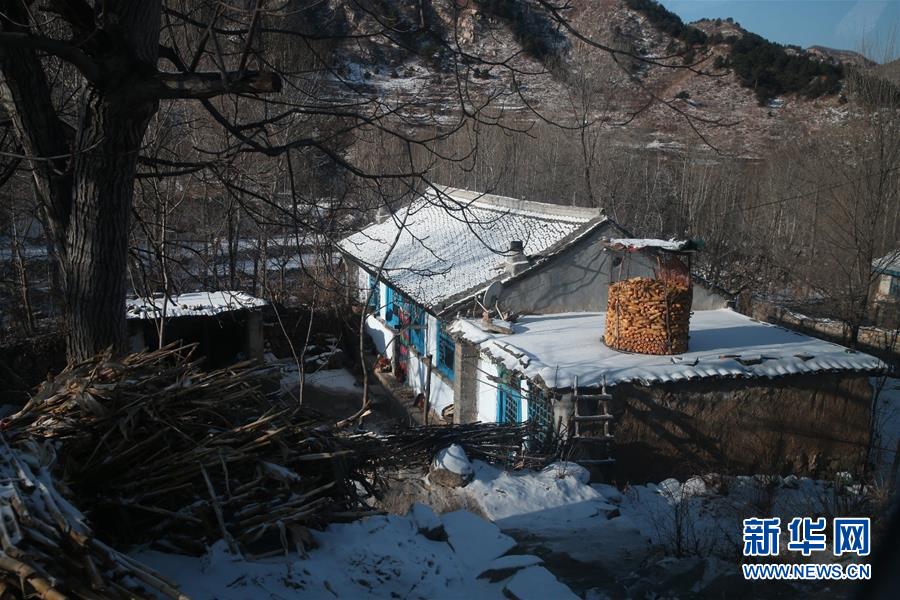 （集中連片特困地區(qū)貧困村調(diào)研行·圖文互動）（1）只要有信心，黃土變成金——河北阜平縣駱駝灣村和顧家臺村脫貧調(diào)查 
