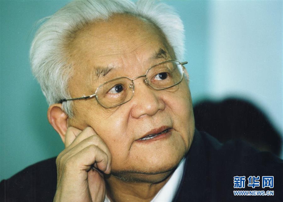 （壯麗70年·奮斗新時(shí)代——共和國(guó)榮光·圖文互動(dòng)）（3）吳文?。簞?chuàng)“中國(guó)方法”，尋數(shù)學(xué)之“道”