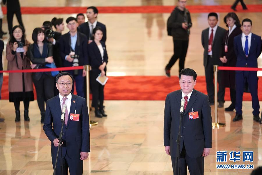 （兩會(huì)·面對面）（11）全國政協(xié)委員接受采訪