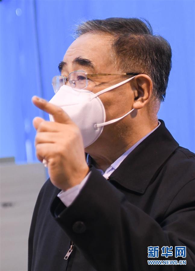 （聚焦疫情防控·圖文互動）（4）“治療輕癥患者中西醫(yī)結(jié)合很有效，不鼓勵人人吃藥來預(yù)防”——專訪中國工程院院士、天津中醫(yī)藥大學(xué)校長張伯禮