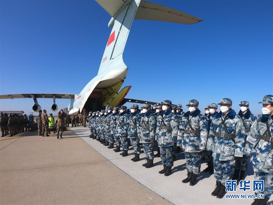 （一線抗疫群英譜·圖文互動(dòng)）（3）起飛，在人民最需要的時(shí)刻——中部戰(zhàn)區(qū)空軍航空兵某團(tuán)支援湖北抗“疫”空運(yùn)記事
