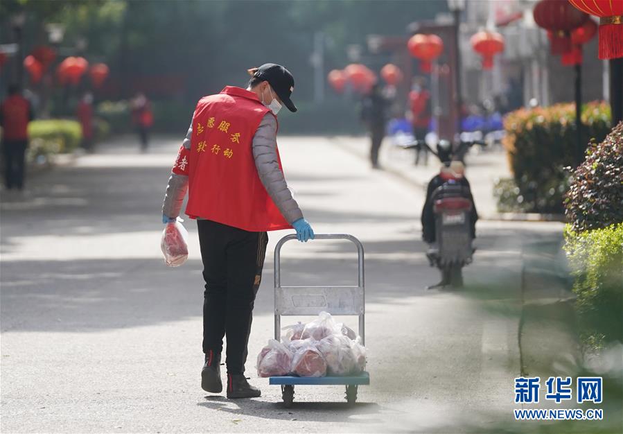 （新華全媒頭條）（5）在大考中交出合格答卷——習(xí)近平總書記湖北武漢考察為打贏湖北保衛(wèi)戰(zhàn)、武漢保衛(wèi)戰(zhàn)指明方向