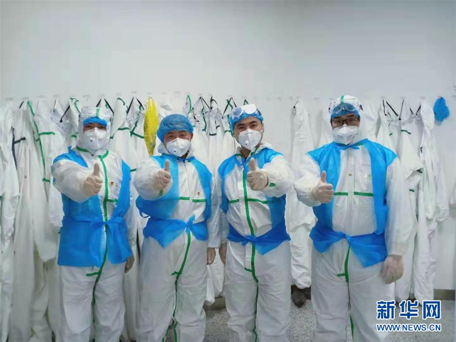（習(xí)近平致敬的戰(zhàn)“疫”英雄·志愿者篇·圖文互動）（2）他們，微光成炬照征程