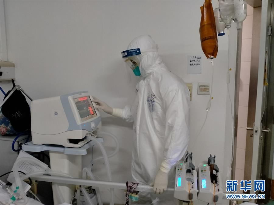 （在習(xí)近平新時(shí)代中國(guó)特色社會(huì)主義思想指引下——新時(shí)代新作為新篇章·習(xí)近平總書記關(guān)切事·圖文互動(dòng)）（2）青春的顏色是什么？