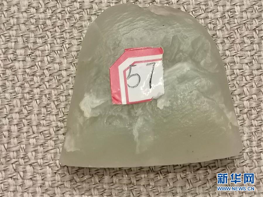 （文化視點(diǎn)·聽文物講故事·圖文互動(dòng)）（1）豪橫！古人扛著玉斧在羅布泊打獵