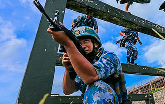 海軍陸戰(zhàn)隊(duì)特種障礙訓(xùn)練，敢來(lái)嗎？