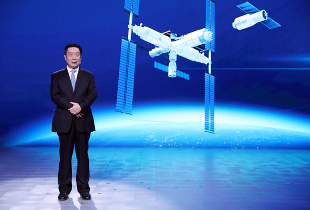 將要建造的空間站基本構(gòu)型有三個艙，構(gòu)成英文T字型