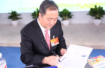 “創(chuàng)新不僅是技術(shù)創(chuàng)新、管理創(chuàng)新，還有商業(yè)模式的創(chuàng)新。”