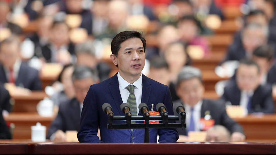 中國(guó)民間商會(huì)副會(huì)長(zhǎng)，百度在線網(wǎng)絡(luò)技術(shù)（北京）有限公司董事長(zhǎng)兼首席執(zhí)行官 李彥宏