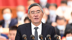 全國(guó)政協(xié)經(jīng)濟(jì)委員會(huì)副主任，原中央財(cái)經(jīng)領(lǐng)導(dǎo)小組辦公室副主任 楊偉民