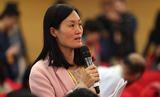 中國(guó)婦女報(bào)記者提問