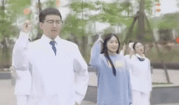 四川打疫苗神曲刷屏 《趕緊打》花絮來了！