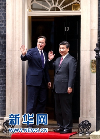 10月21日，國(guó)家主席習(xí)近平在倫敦唐寧街首相府同英國(guó)首相卡梅倫舉行會(huì)談。 新華社記者 鞠鵬 攝 