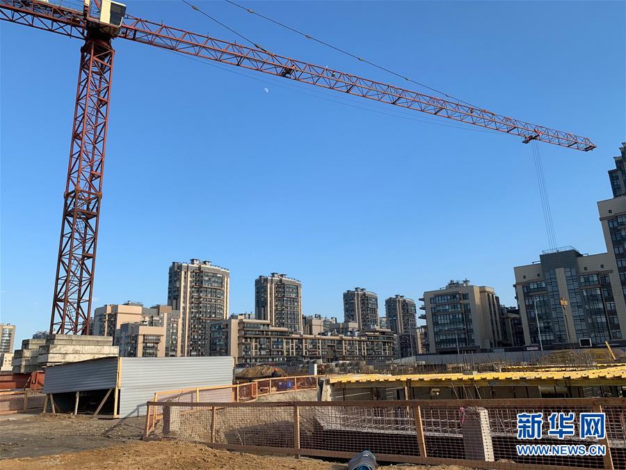 （習(xí)近平出訪(fǎng)配合稿·圖文互動(dòng)）（1）通訊：中國(guó)“明珠”閃耀圣彼得堡——記中國(guó)大型綜合開(kāi)發(fā)項(xiàng)目“波羅的海明珠”