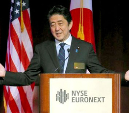 安倍“右轉(zhuǎn)”何時休？