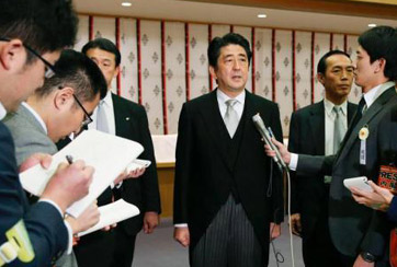 安倍機關(guān)算盡又能撈到幾根稻草？
